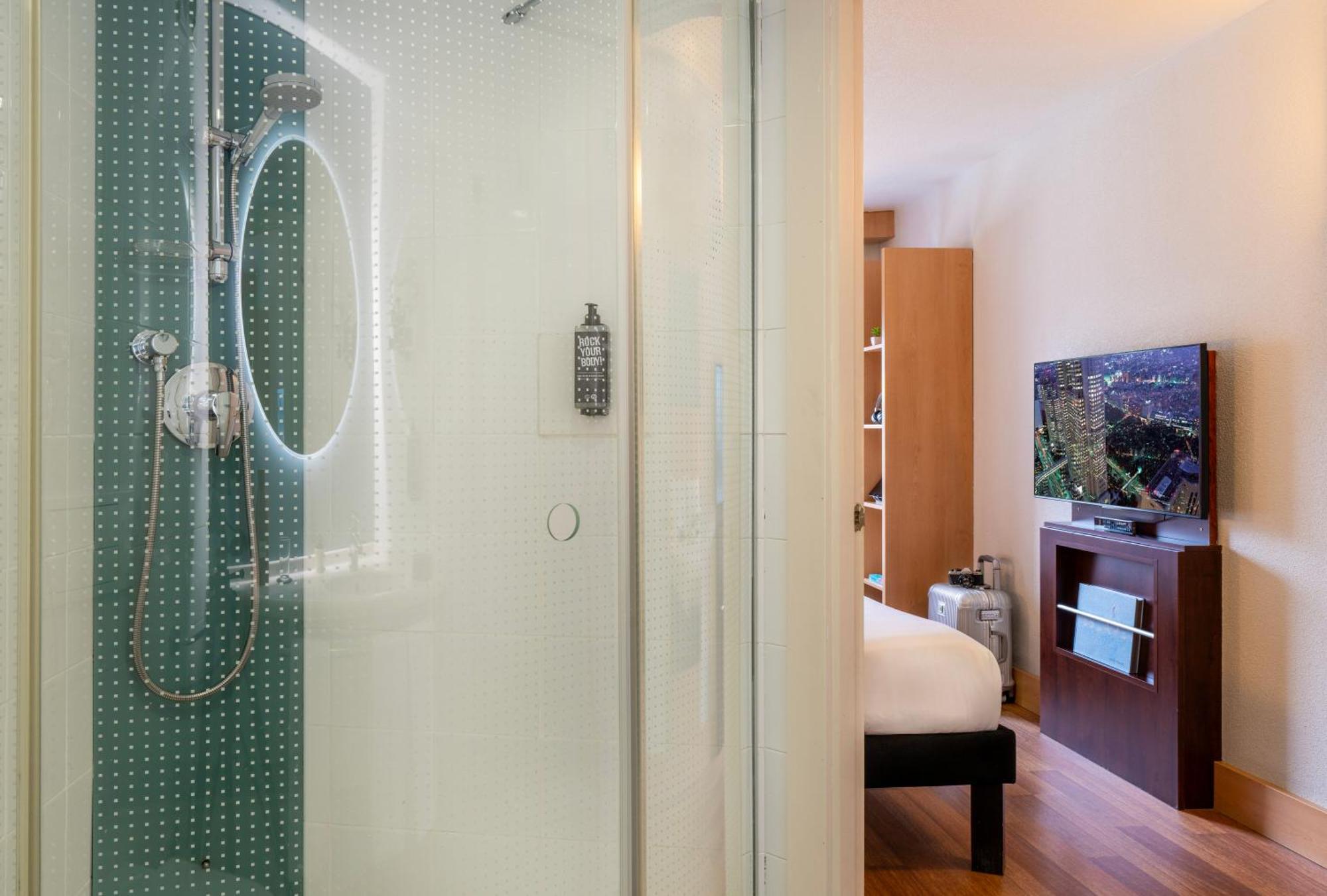 Ibis Madrid Alcobendas Eksteriør bilde