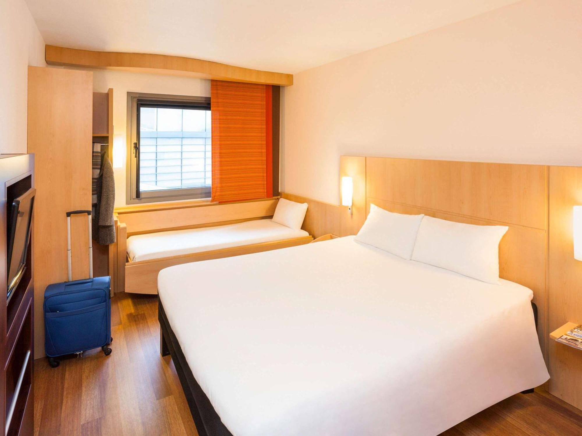 Ibis Madrid Alcobendas Eksteriør bilde